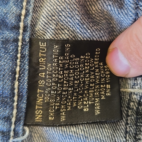 Helix - Picture 10 of 15